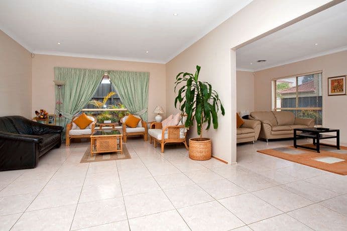 106 Chepstow Drive, CASTLE HILL NSW 2154, Castle Hill - Thumbnail 3