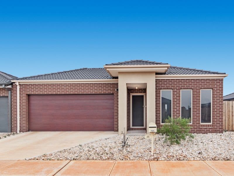 25 Clement Way, Melton South VIC 3338, Melton South - Image 1