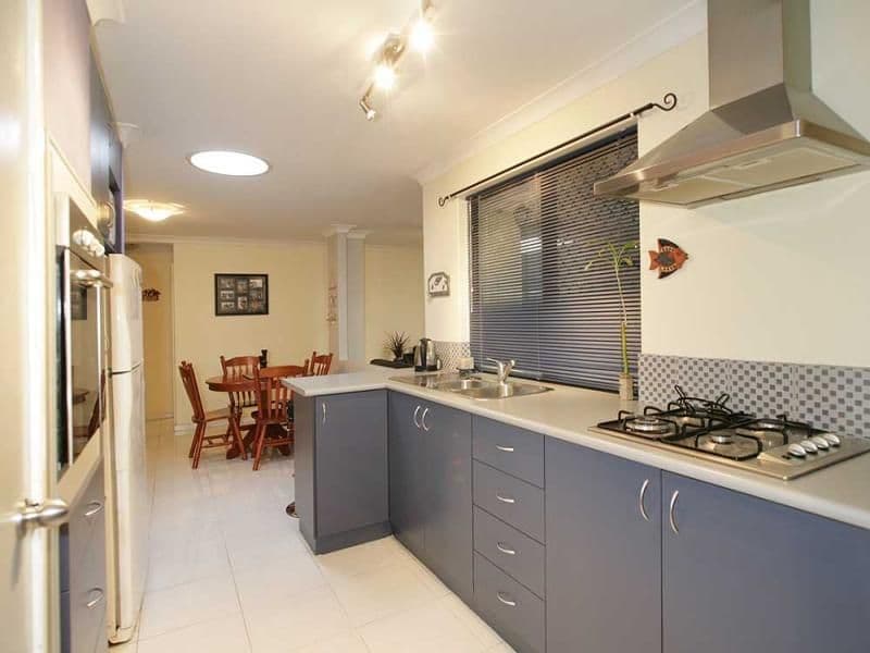 2 BAYLEY Close, GOSNELLS WA 6110, Gosnells - Thumbnail 3