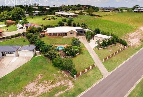 22 Mal Campbell Drive, Craignish, Craignish - Image 1