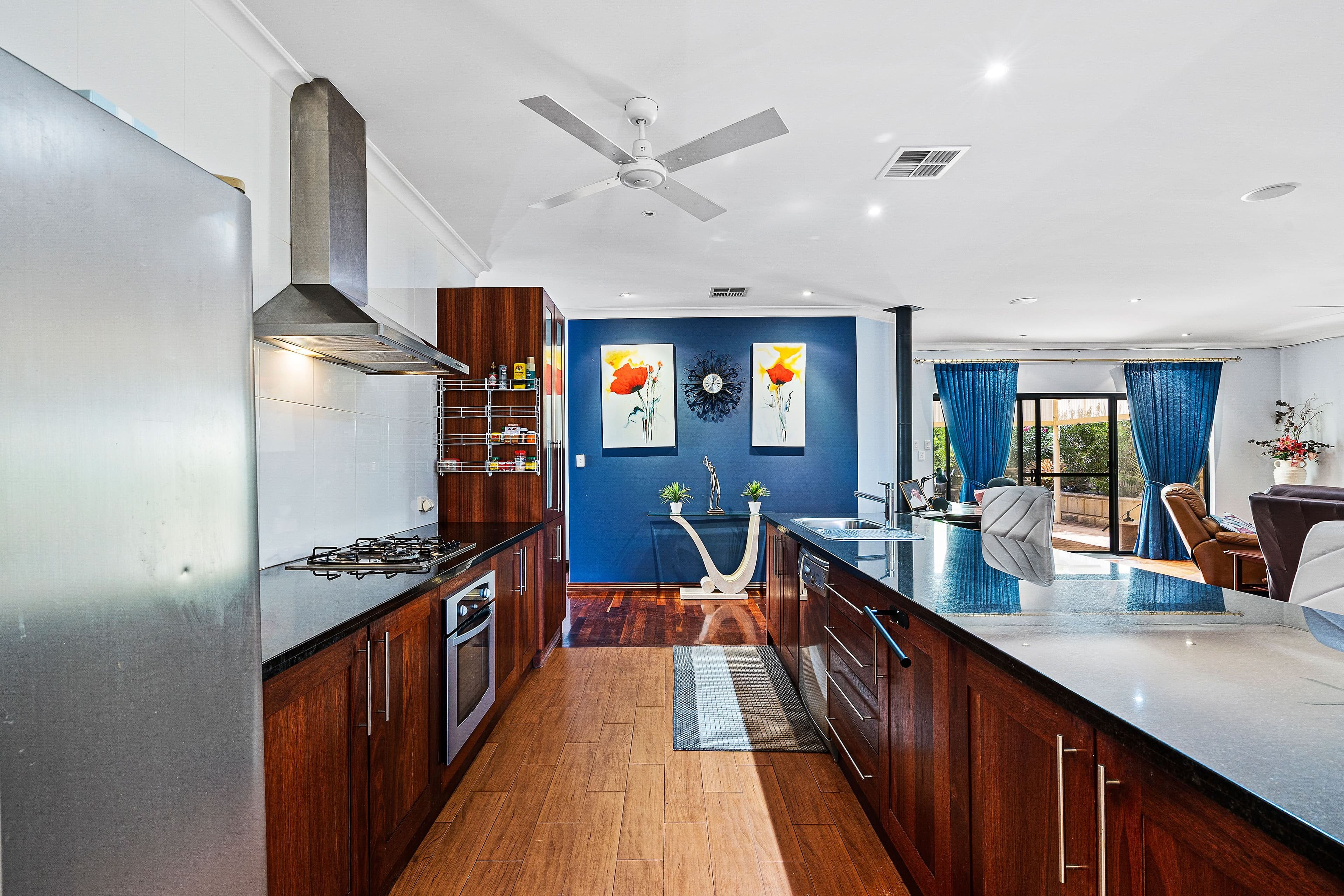 17 Rossmore Drive, Madeley WA 6065, Madeley - Thumbnail 8