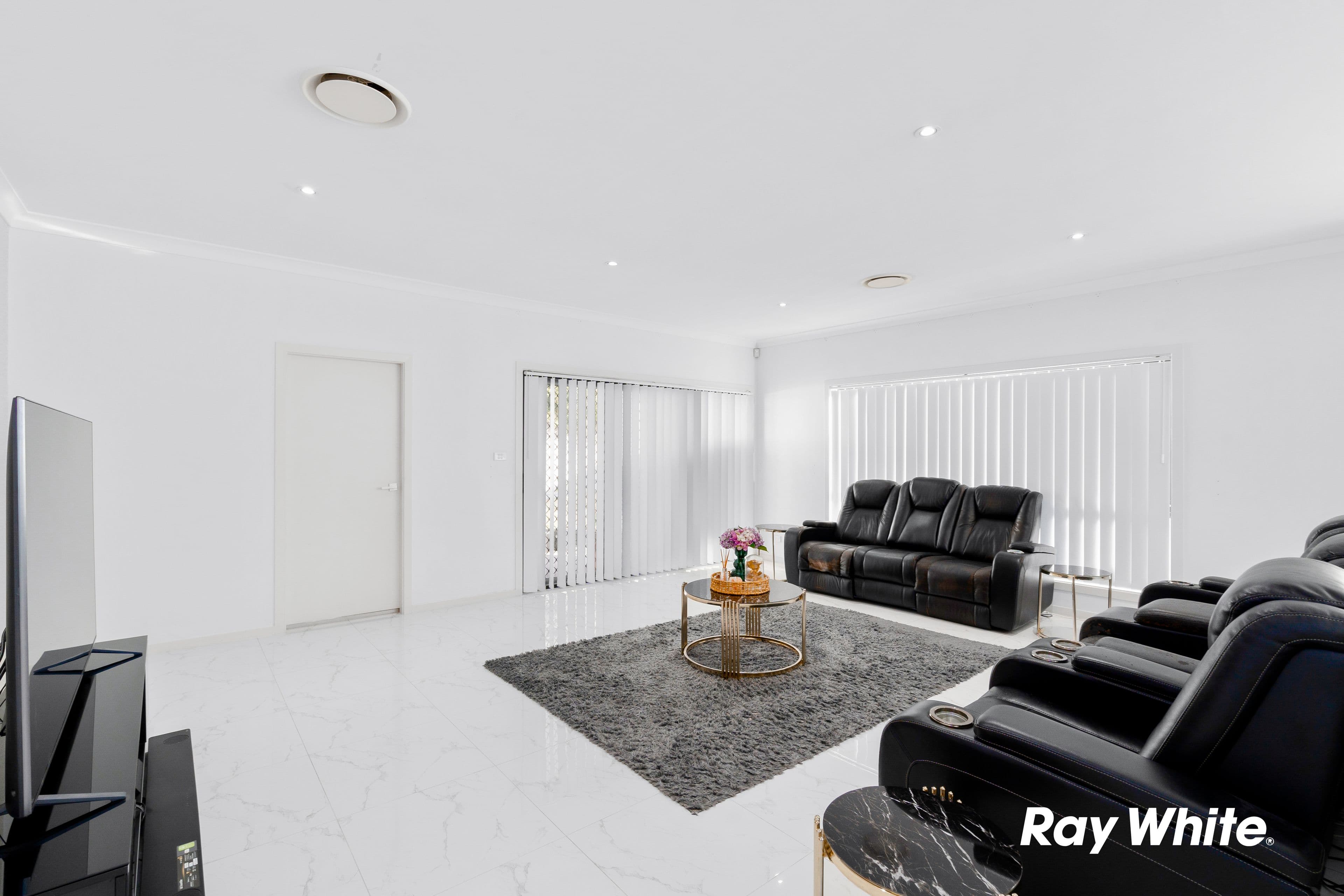 18 Bardia Avenue, BARDIA NSW 2565, Bardia - Thumbnail 2