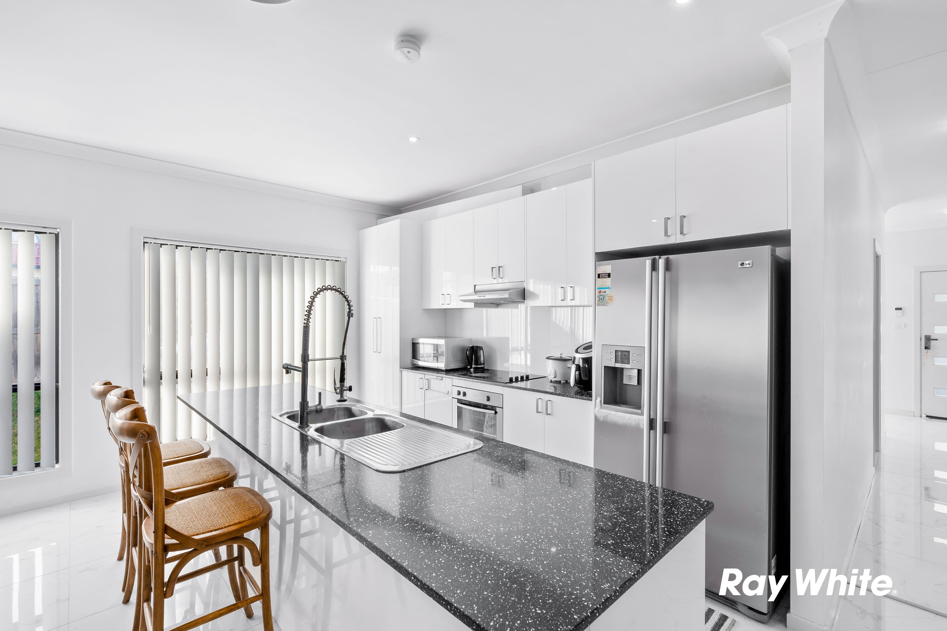 18 Bardia Avenue, BARDIA NSW 2565, Bardia - Thumbnail 3