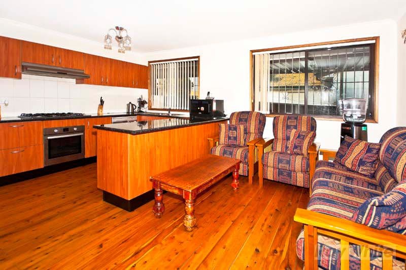 1 Bossley Road, BOSSLEY PARK NSW 2176, Bossley Park - Thumbnail 3