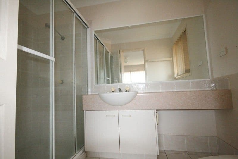 84 Cumberland Drive, VARSITY LAKES QLD 4227, Varsity Lakes - Thumbnail 8