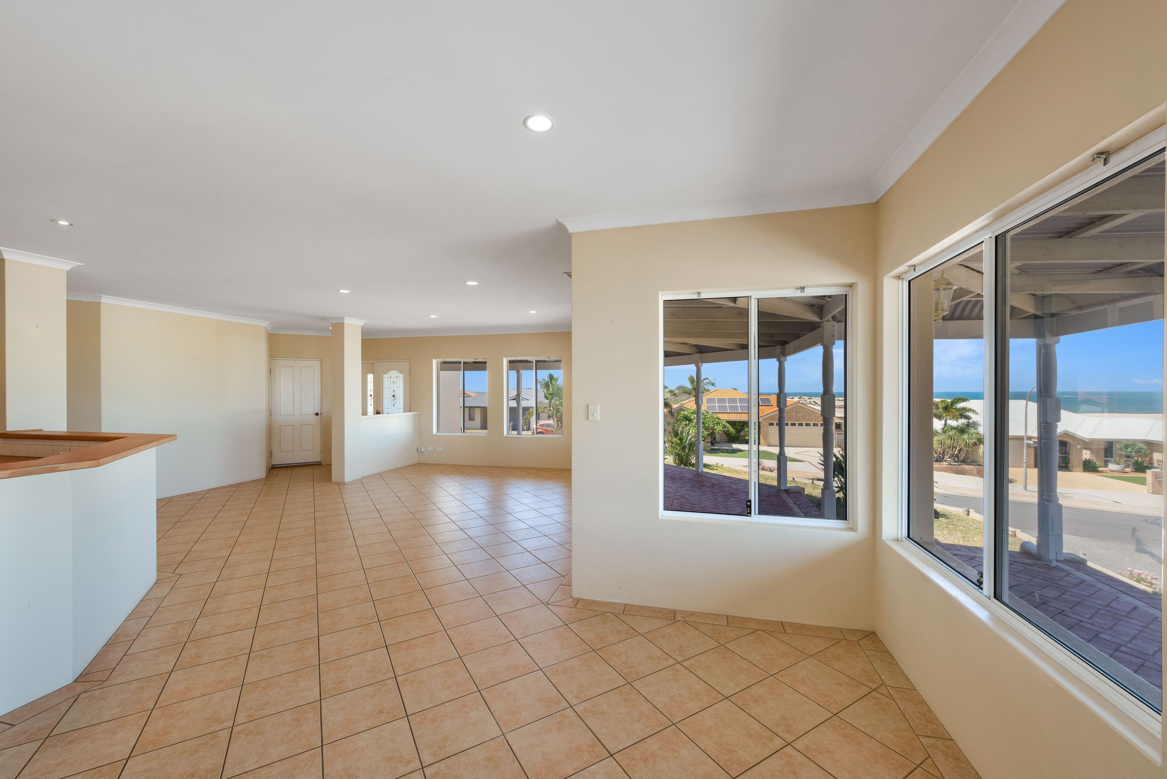 47 Bellimos Drive, Wandina WA 6530, Wandina - Thumbnail 3