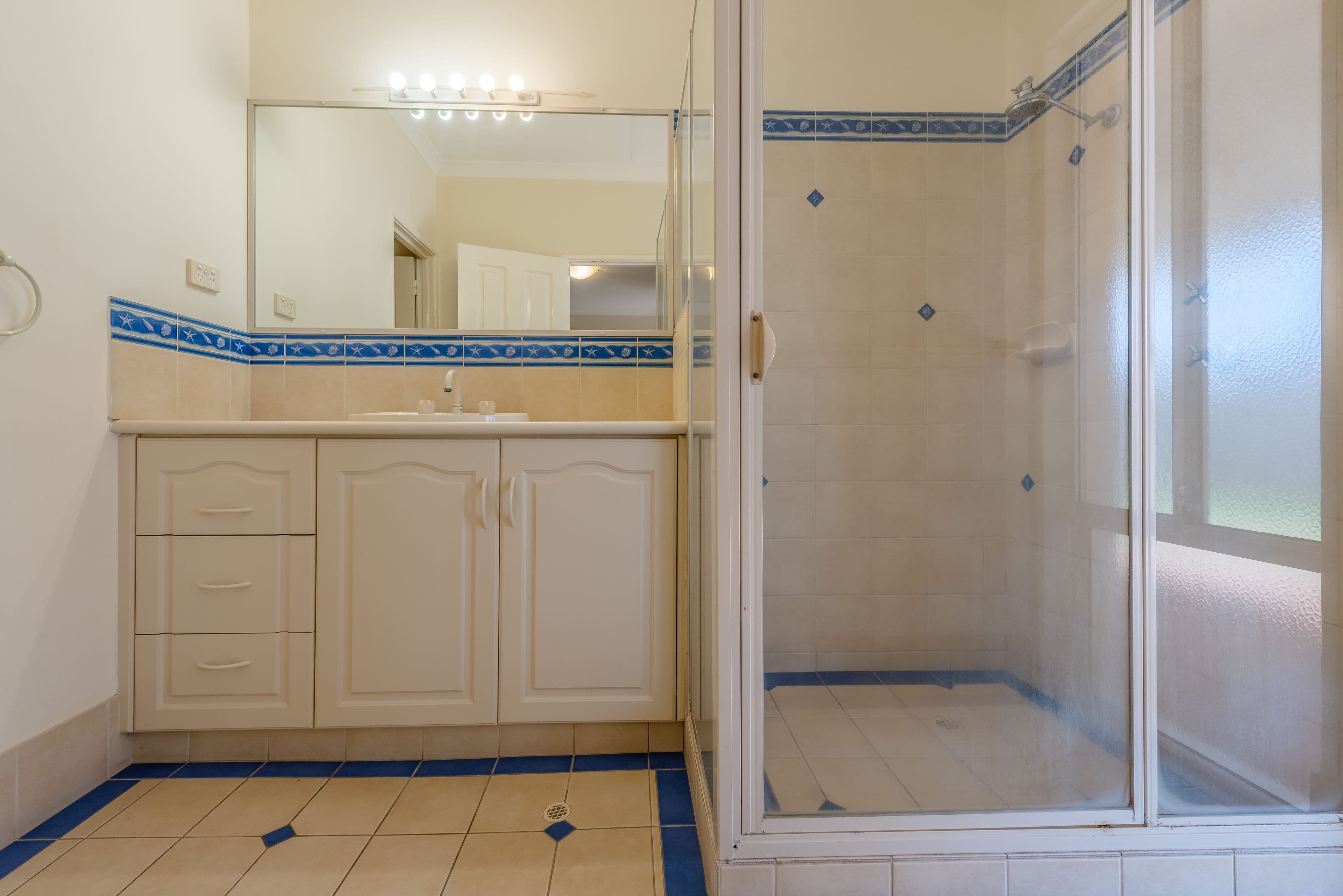47 Bellimos Drive, Wandina WA 6530, Wandina - Thumbnail 8
