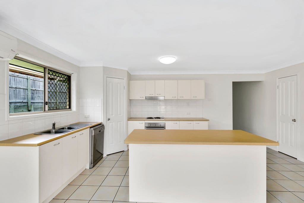 45 Freestone Drive, Upper Coomera QLD 4209, Upper Coomera - Thumbnail 5