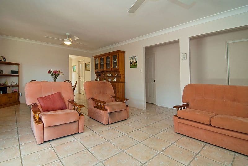 5 Montana Place, CALAMVALE QLD 4116, Calamvale - Thumbnail 7