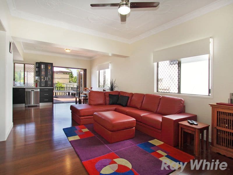 43 Edinburgh Castle Road, KEDRON QLD 4031, Kedron - Thumbnail 4