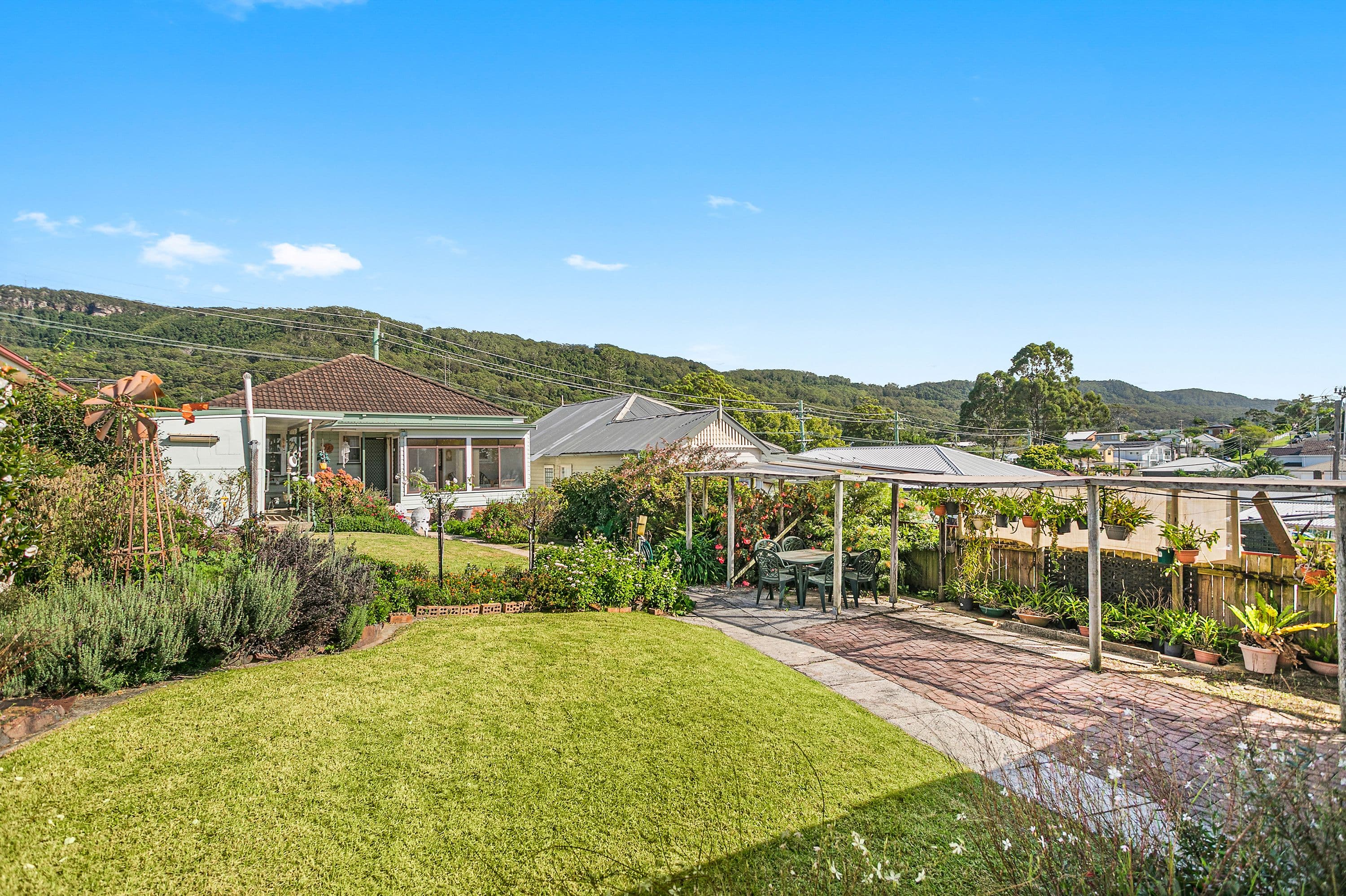 27 Midgely Street, Corrimal NSW 2518, Corrimal - Thumbnail 2