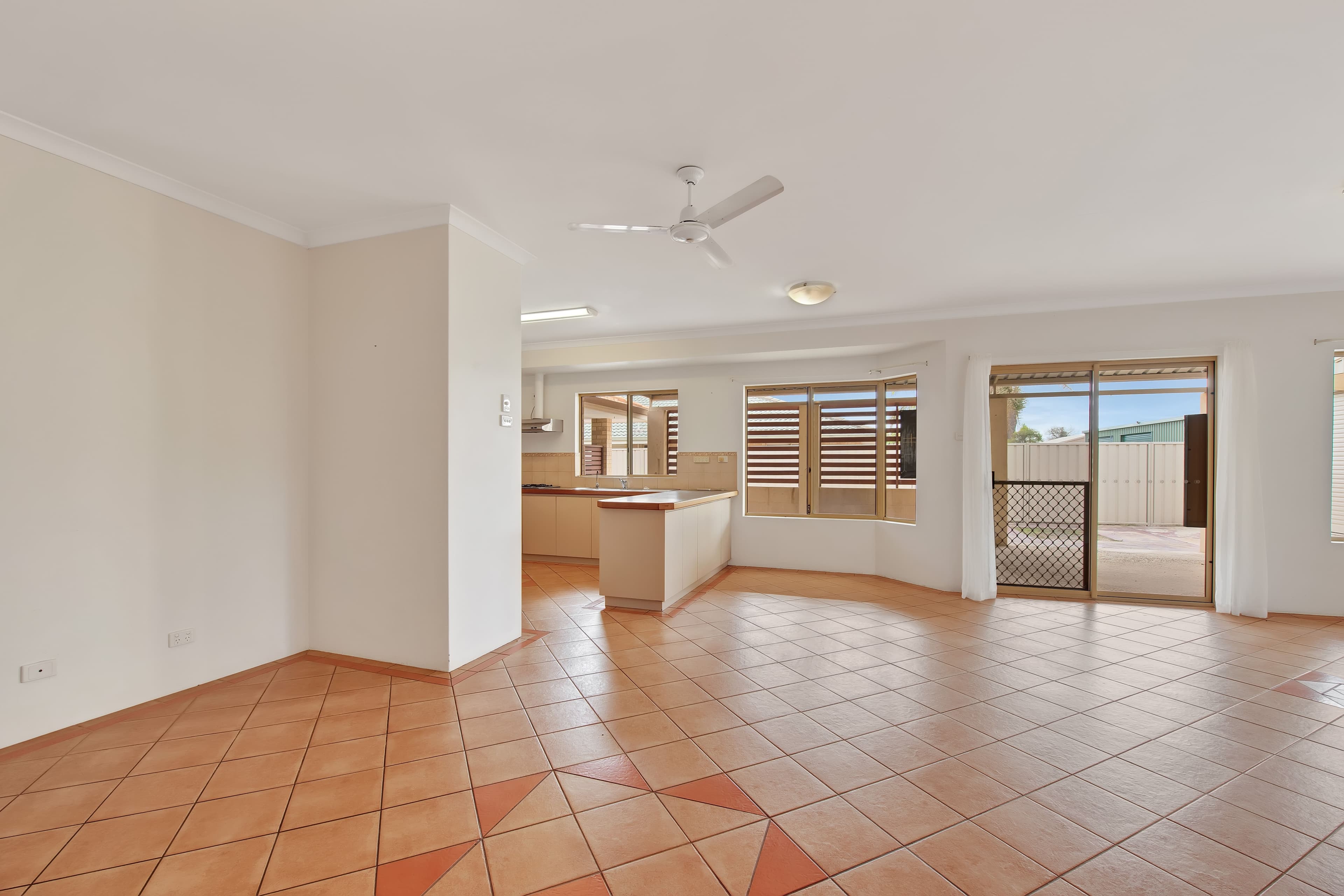 22 Hillview Drive, Drummond Cove WA 6532, Drummond Cove - Thumbnail 5
