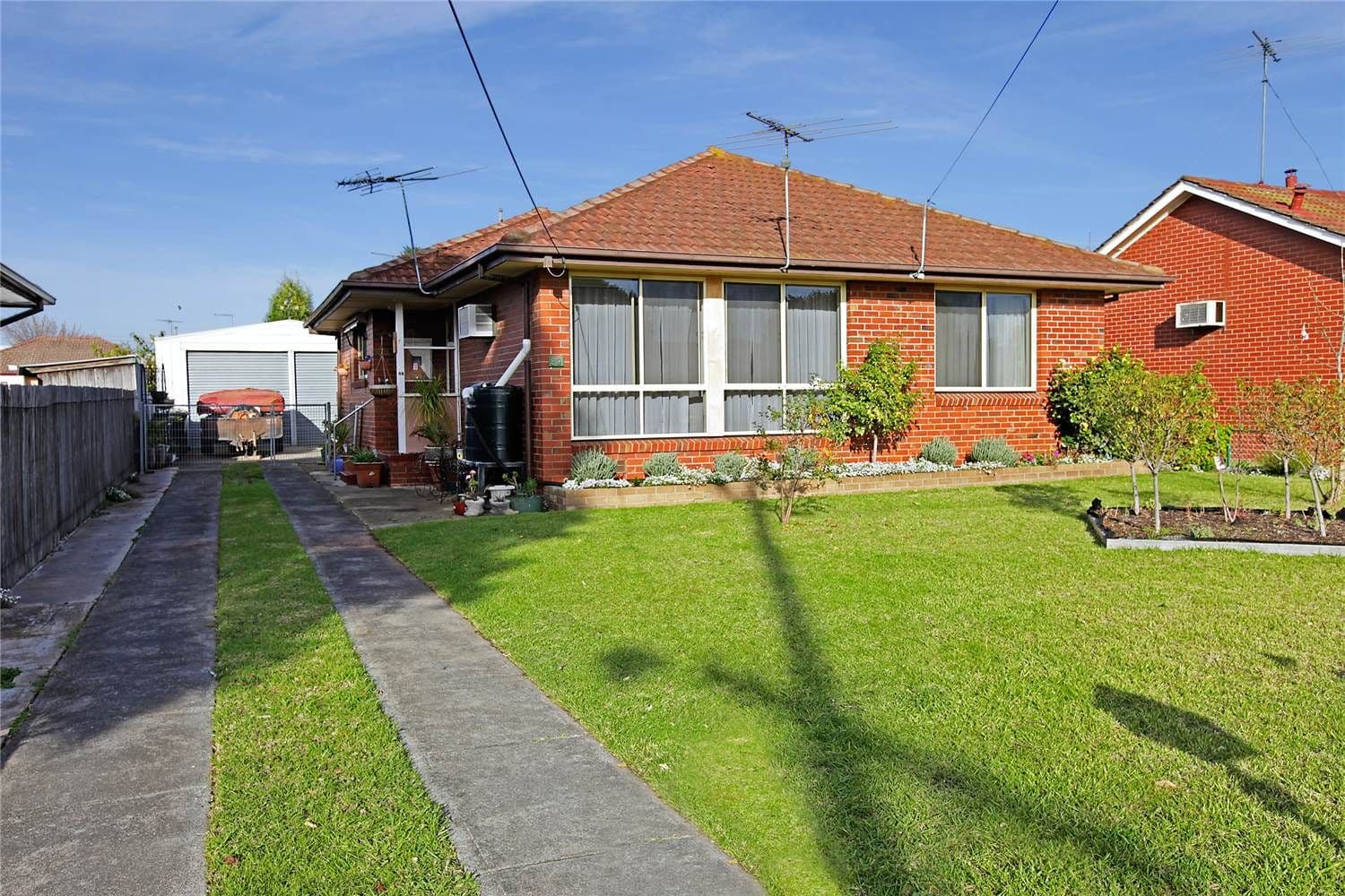 89 Vermont Avenue, CORIO VIC 3214, Corio - Thumbnail 2