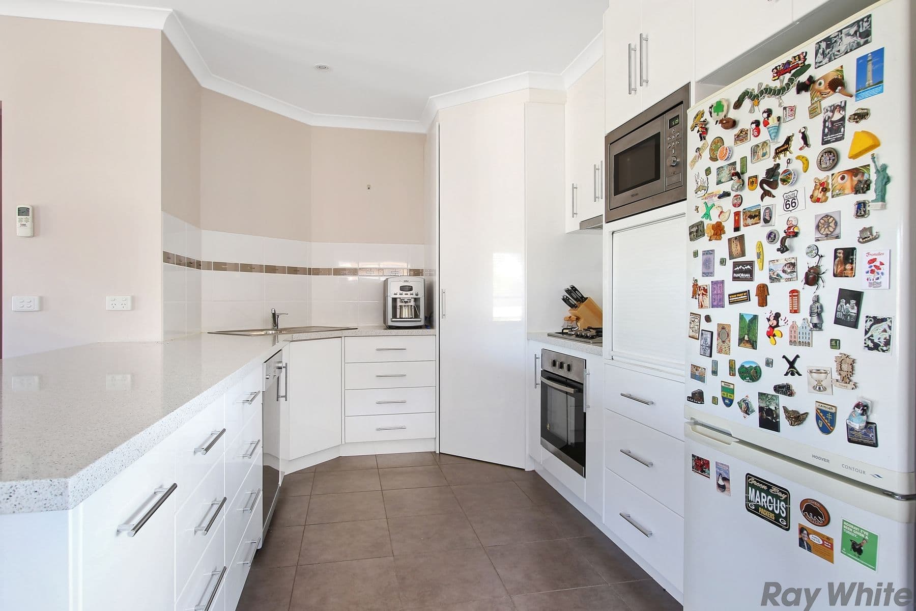 6 Carlyle Street, Benalla VIC 3672, Benalla - Thumbnail 3