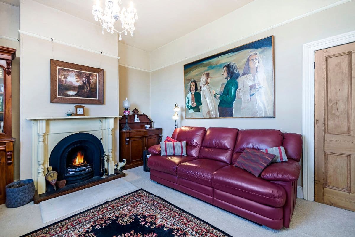 94 Foster Street, Warrnambool VIC 3280, Warrnambool - Thumbnail 2