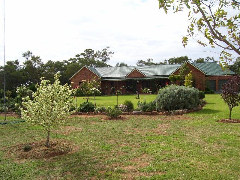21 Wangara Lane, PARKES NSW 2870, Parkes - Image 1