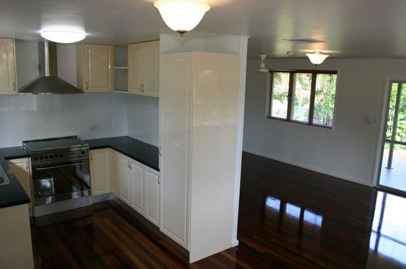 206 Bargara Road, KALKIE QLD 4670, Kalkie - Thumbnail 2
