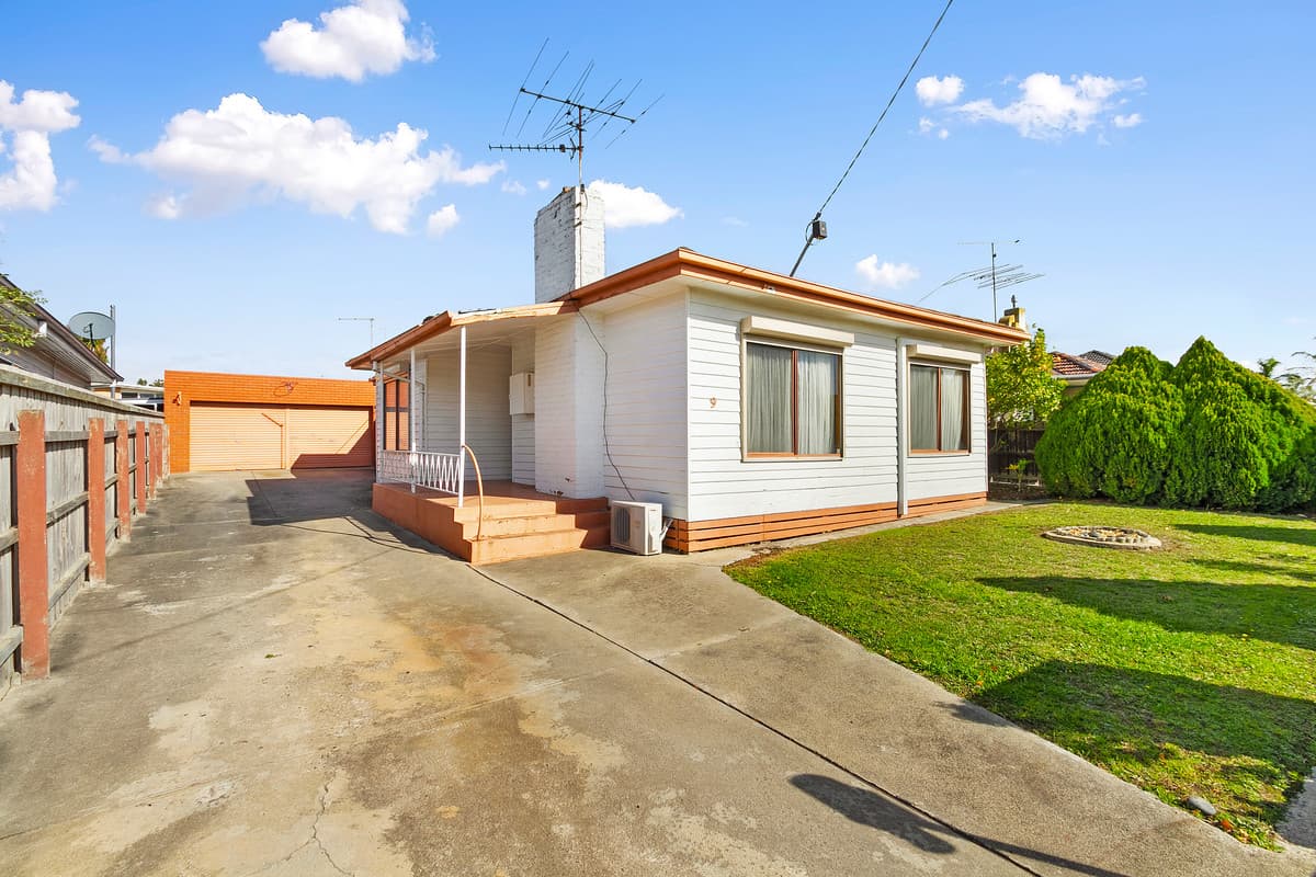 9 Roger Street, Morwell VIC 3840, Morwell - Image 1