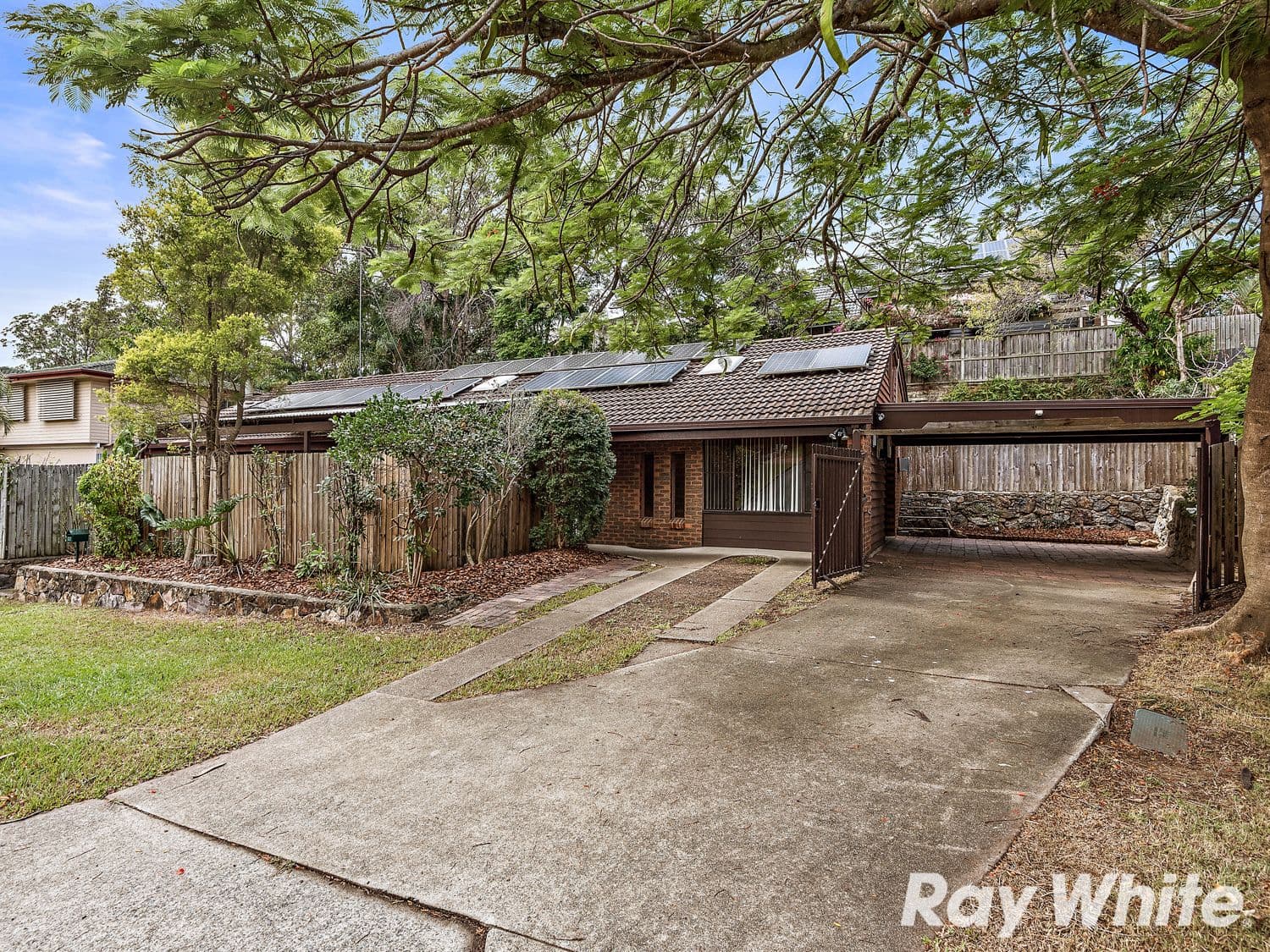22 Tarnook Drive, Ferny Hills QLD 4055, Ferny Hills - Thumbnail 2