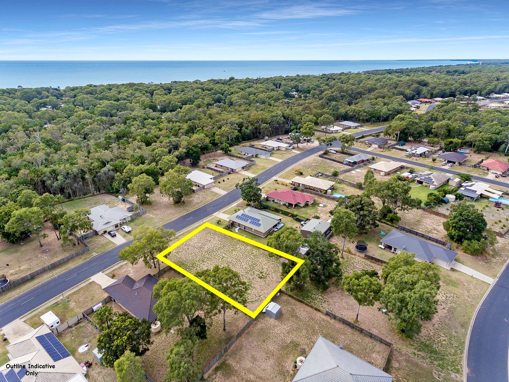 77 Malvern Drive, Moore Park Beach QLD 4670, Moore Park Beach - Thumbnail 3