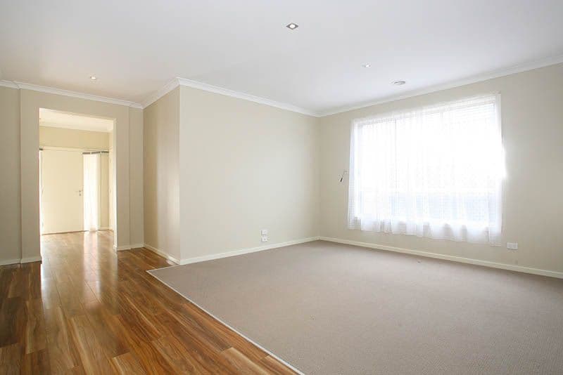 12 Riordan Crescent, MERNDA VIC 3754, Mernda - Thumbnail 2