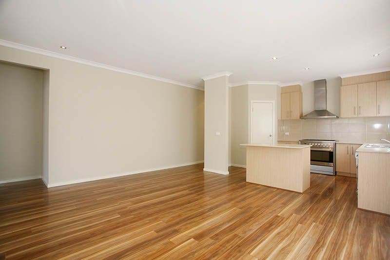 12 Riordan Crescent, MERNDA VIC 3754, Mernda - Thumbnail 5