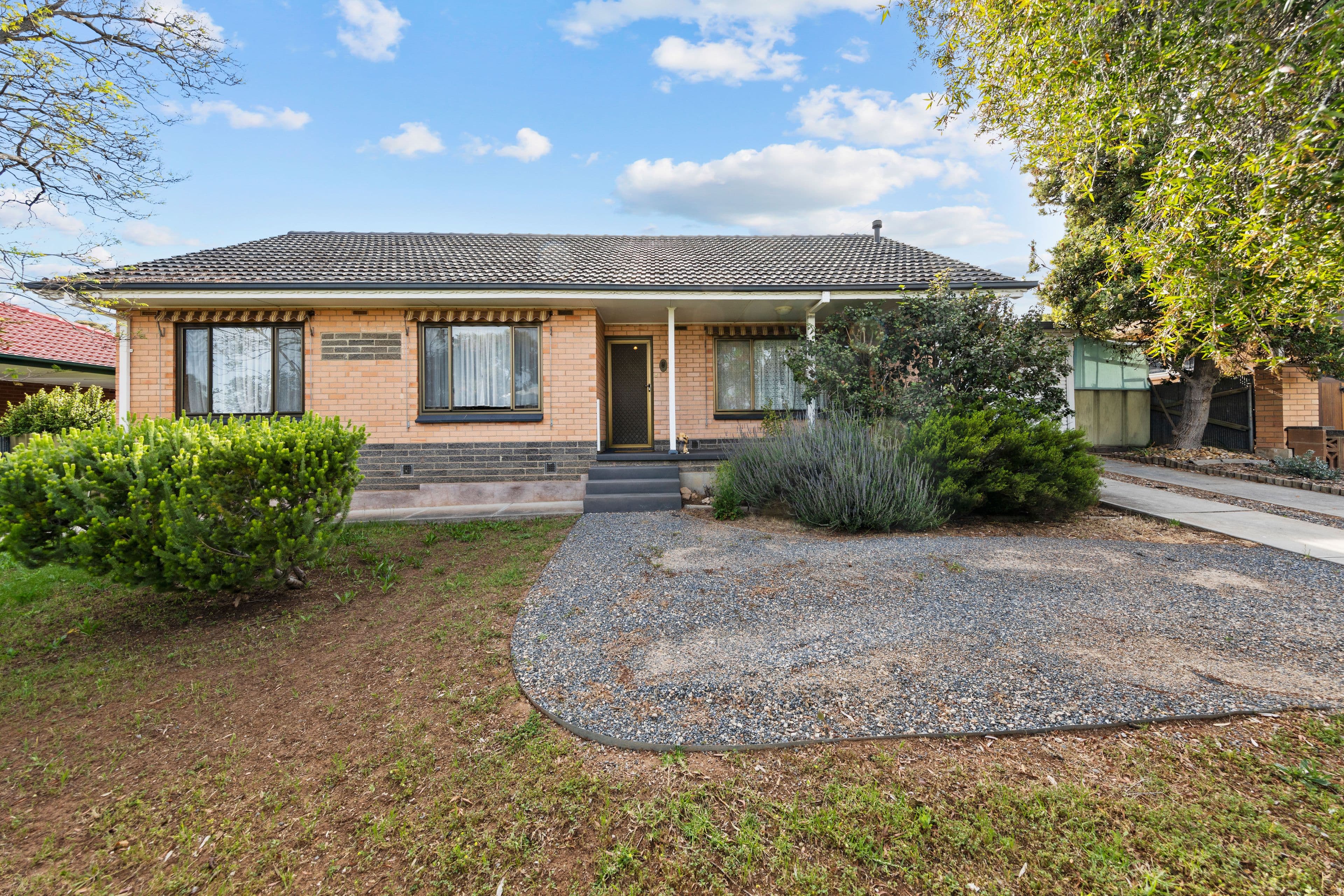 16 Phillips Avenue, Para Hills SA 5096, Para Hills - Image 1
