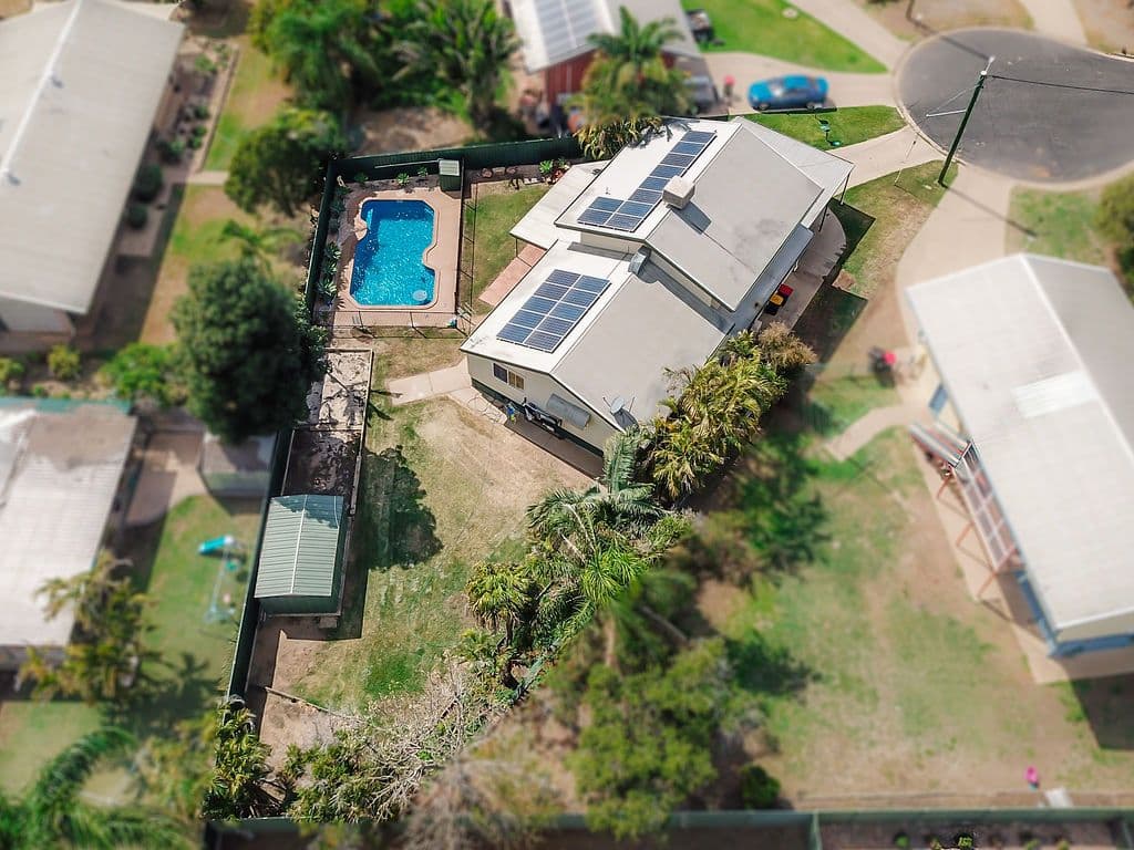 3 Thomas Place, Emerald QLD 4720, Emerald - Thumbnail 2