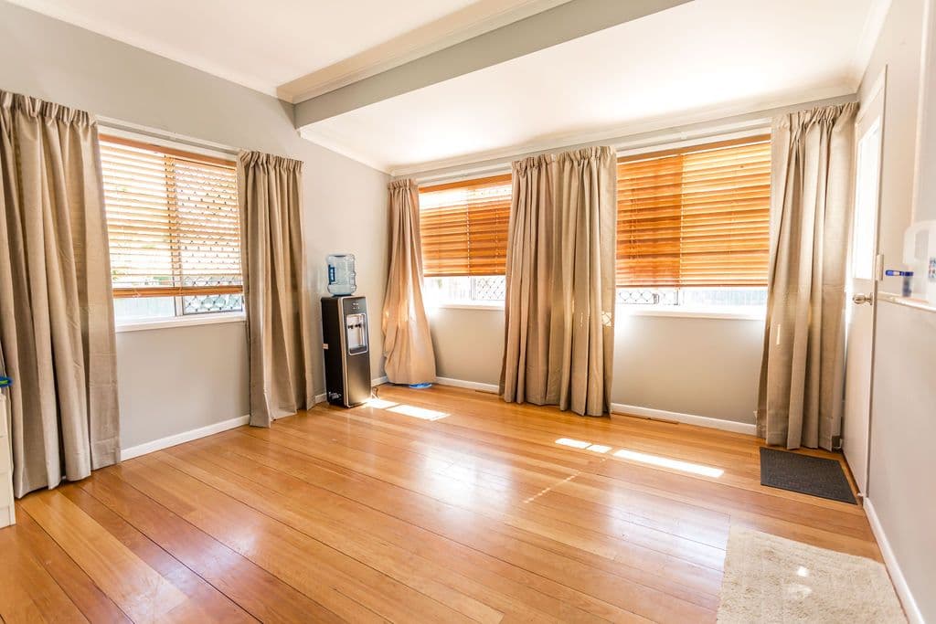 3 Thomas Place, Emerald QLD 4720, Emerald - Thumbnail 5