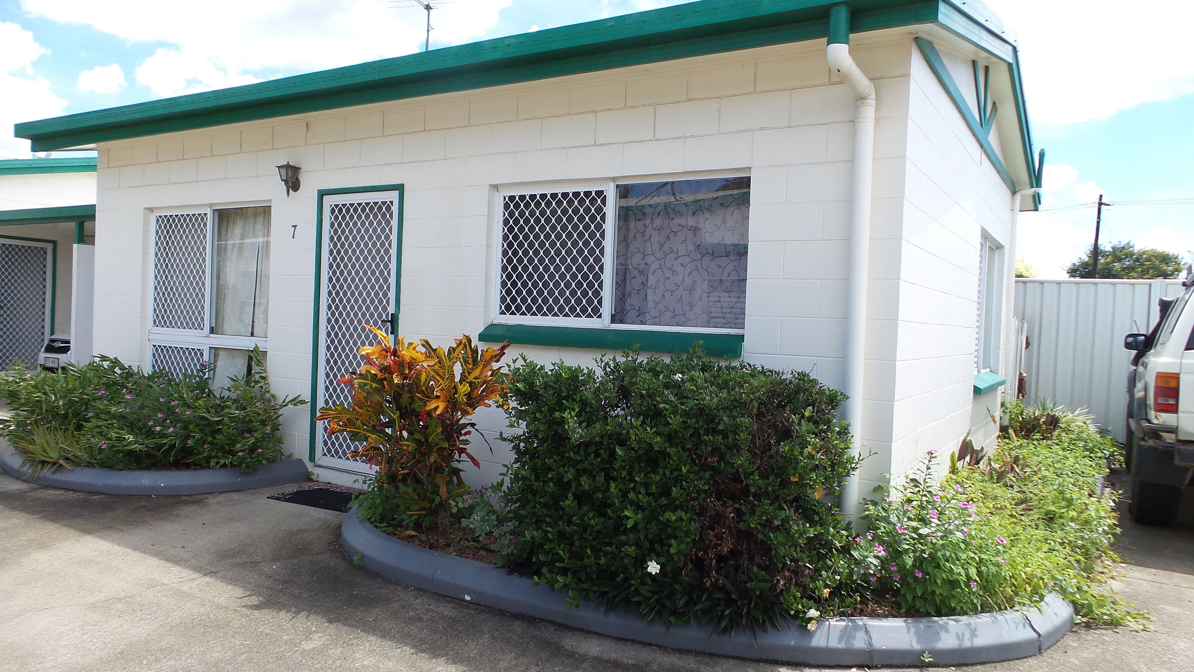 83 Wilks Street, Bungalow QLD 4870, Bungalow - Thumbnail 4