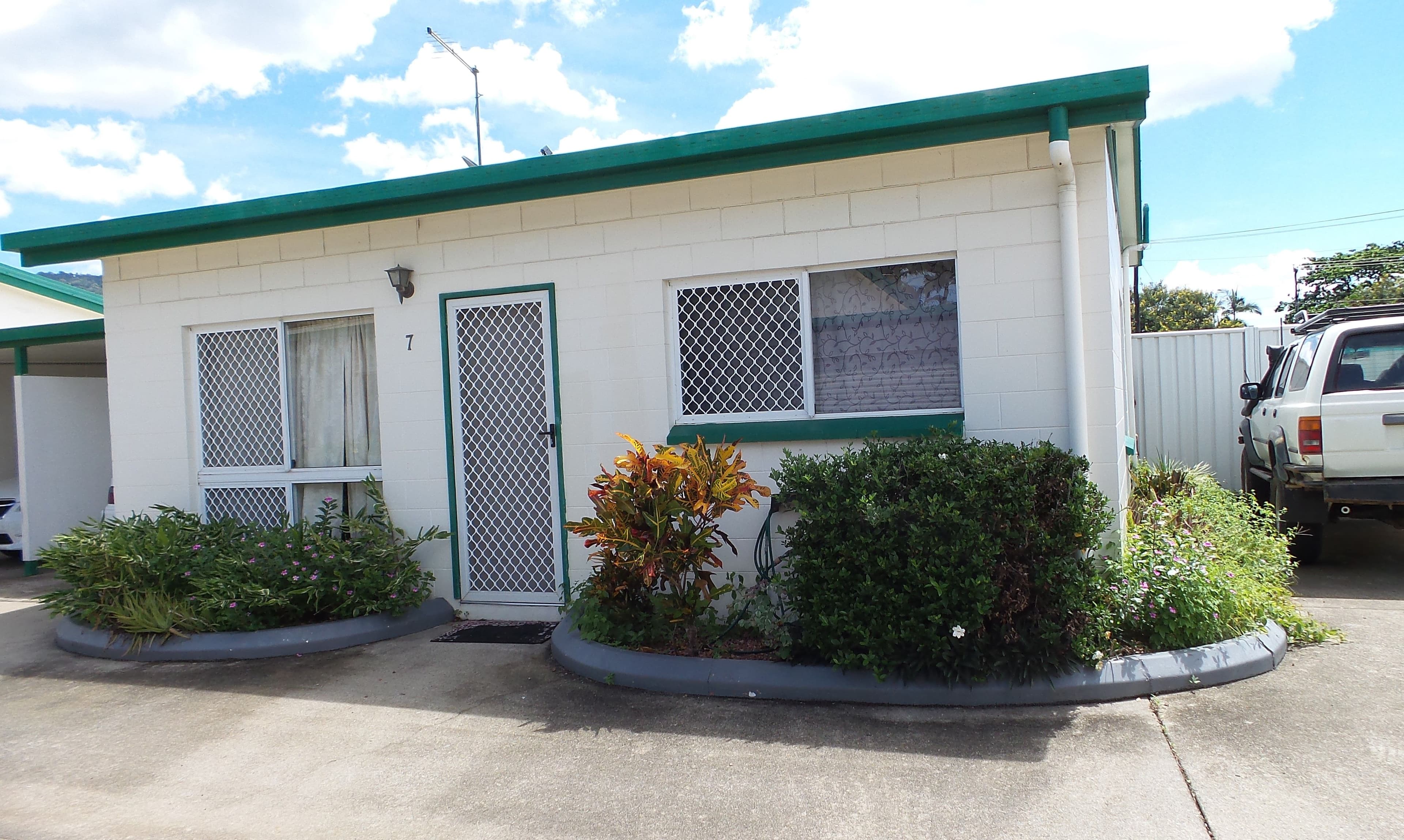 83 Wilks Street, Bungalow QLD 4870, Bungalow - Thumbnail 5