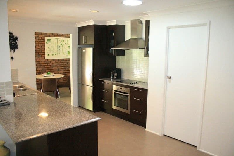 33 Cashel Street, Tingalpa QLD 4173, Tingalpa - Thumbnail 2