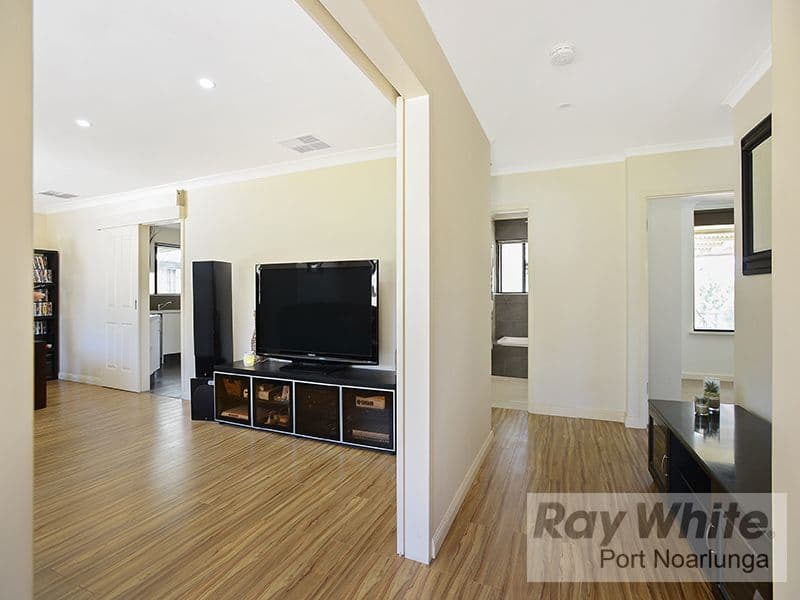 27 Doctors Road, Morphett Vale SA 5162, Morphett Vale - Thumbnail 3