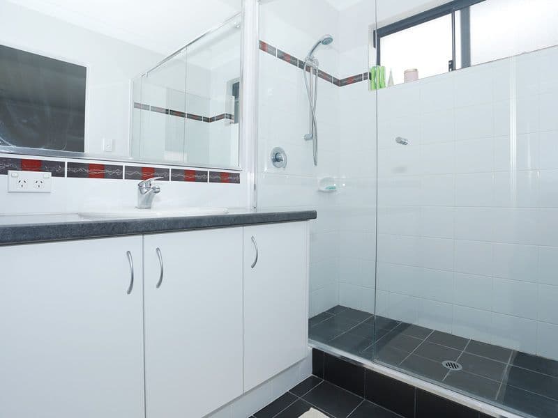 28 Alnwick Turn, LANDSDALE WA 6065, Landsdale - Thumbnail 3