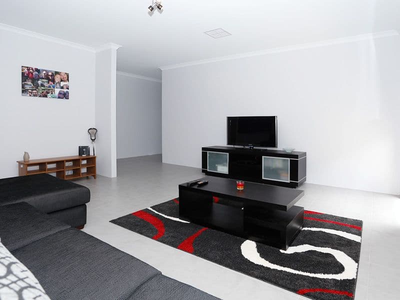 28 Alnwick Turn, LANDSDALE WA 6065, Landsdale - Thumbnail 4