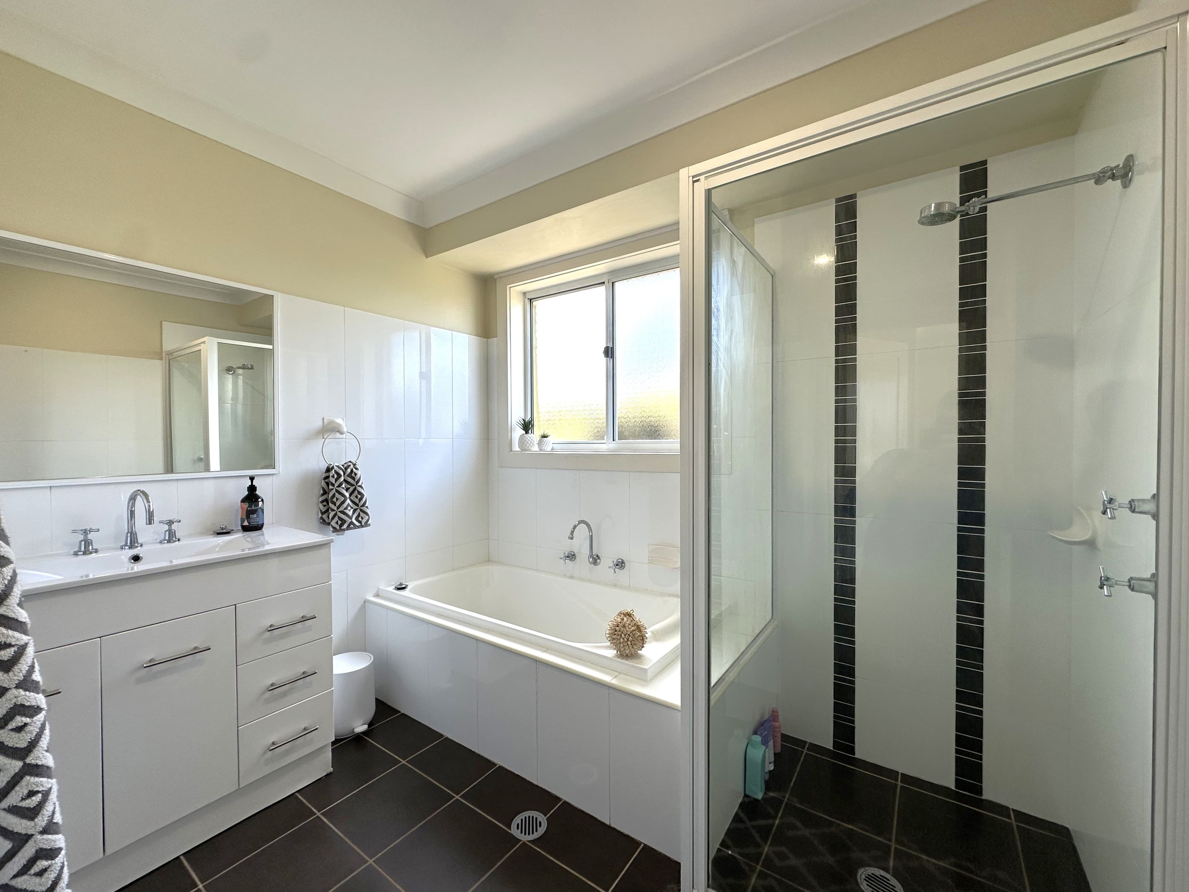 57 Back Creek Road, Young NSW 2594, Young - Thumbnail 6