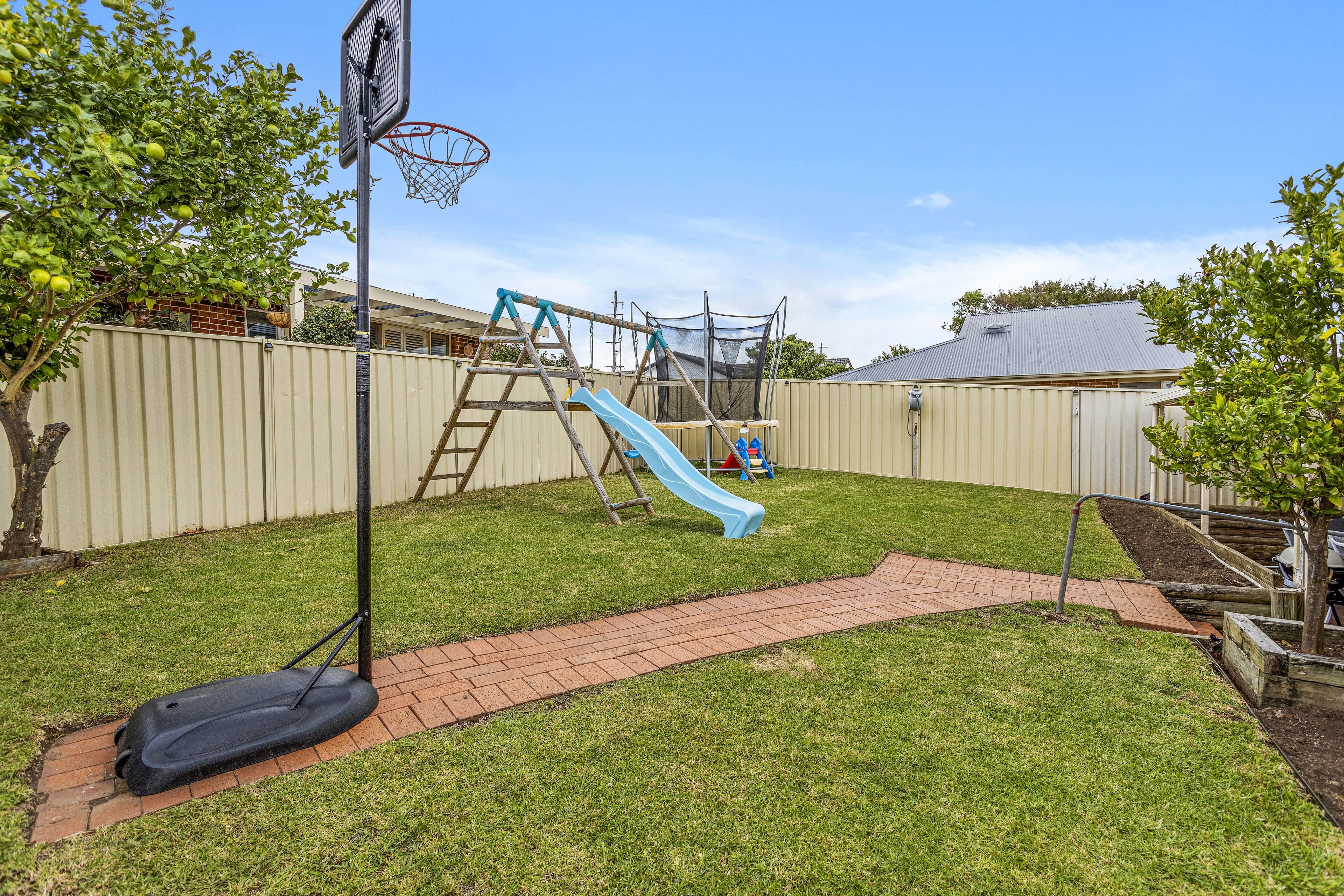 8 Kowari Crescent, Blackbutt NSW 2529, Blackbutt - Thumbnail 8