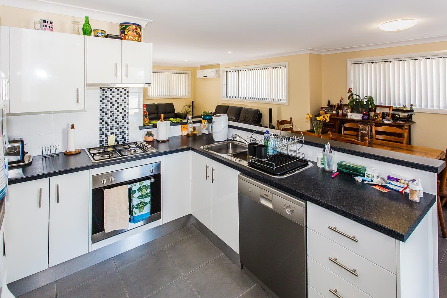 28b Wentworth Street, WALLSEND NSW 2287, Wallsend - Thumbnail 4