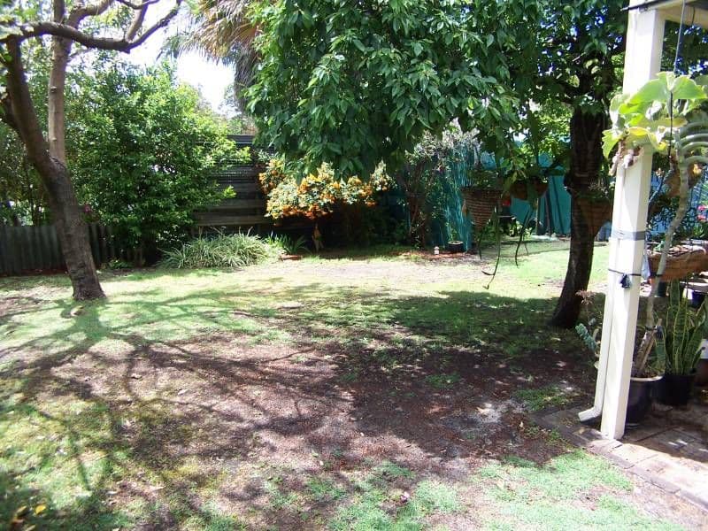 10 Wyee Place, GOOSEBERRY HILL WA 6076, Gooseberry Hill - Thumbnail 5