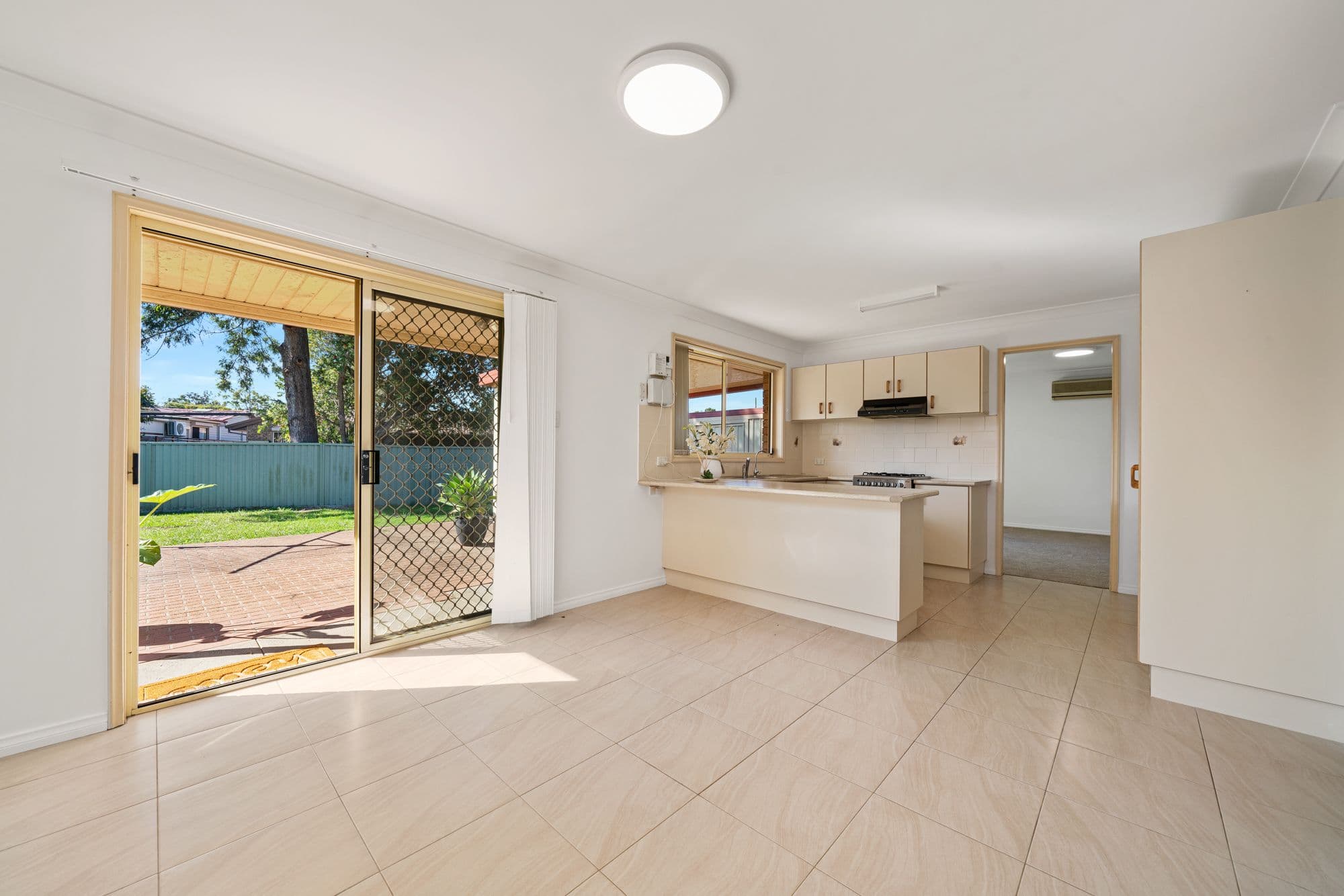 2/7 Aston Wilde Avenue, Chittaway Bay NSW 2261, Chittaway Bay - Thumbnail 4