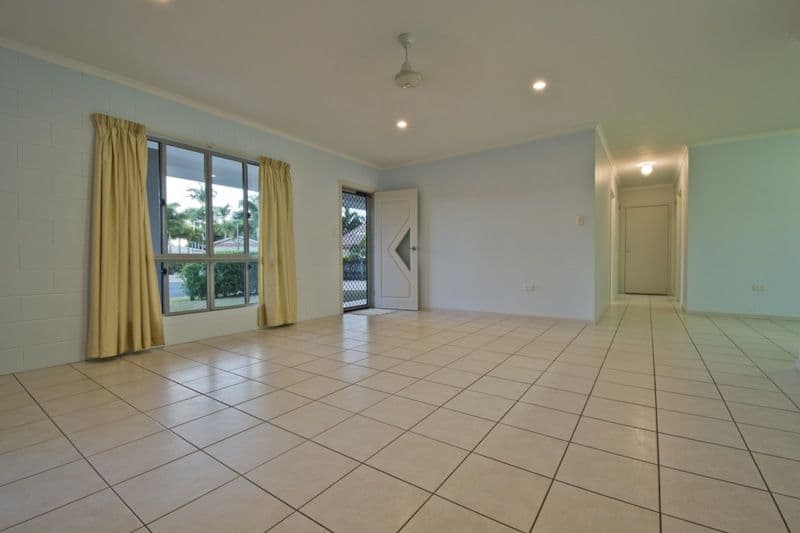 4 Tulip Court, PROSERPINE QLD 4800, Proserpine - Thumbnail 6