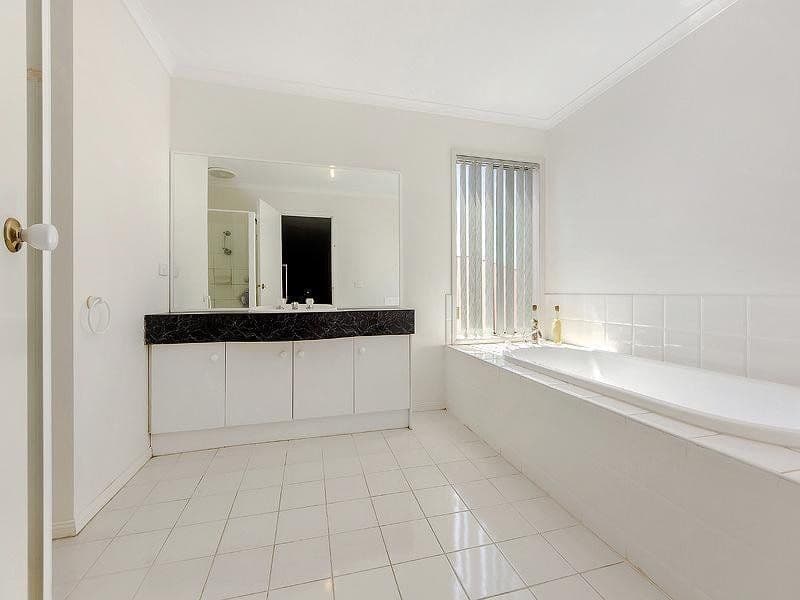 7 Rachel Court, Sydenham VIC 3037, Sydenham - Thumbnail 4