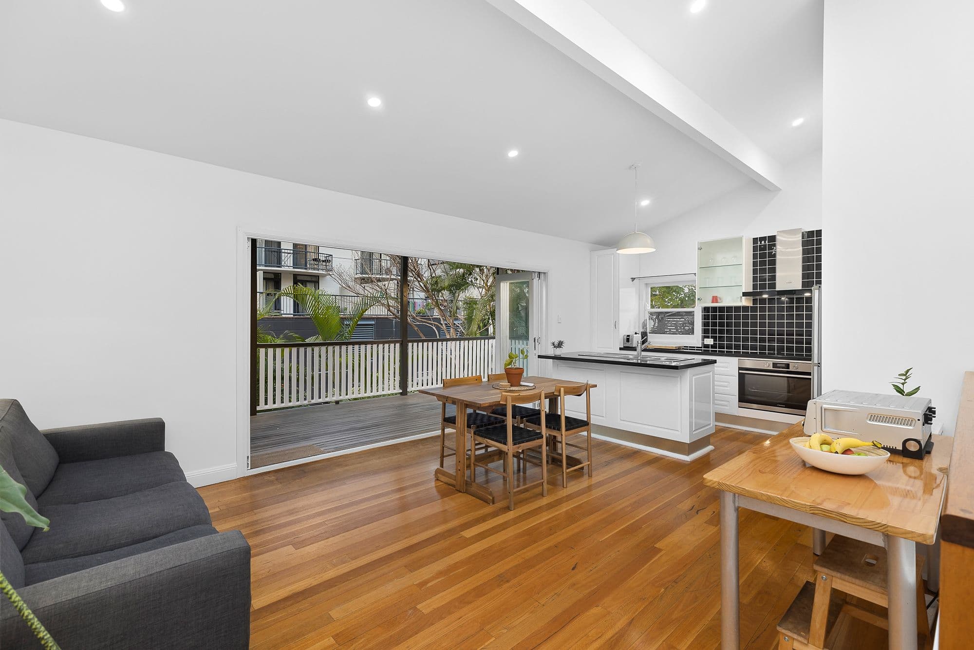 34 Lilley Street, Spring Hill QLD 4000, Spring Hill - Thumbnail 4