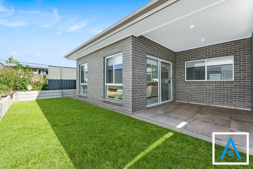 39 Dulcimere Street, Tahmoor, NSW, 2573, Tahmoor - Thumbnail 7