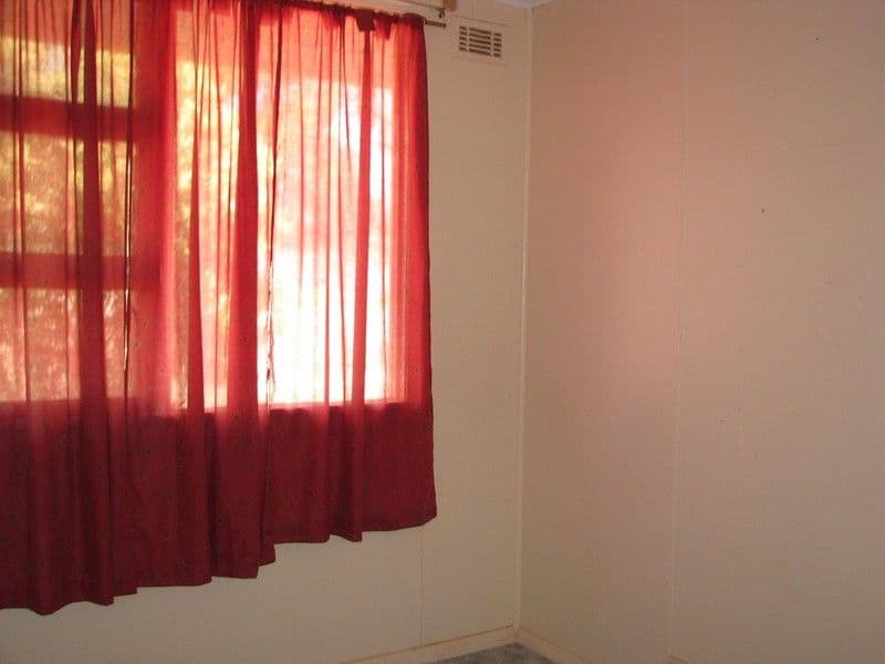 300 Boughtman Street, BROKEN HILL NSW 2880, Broken Hill - Thumbnail 8
