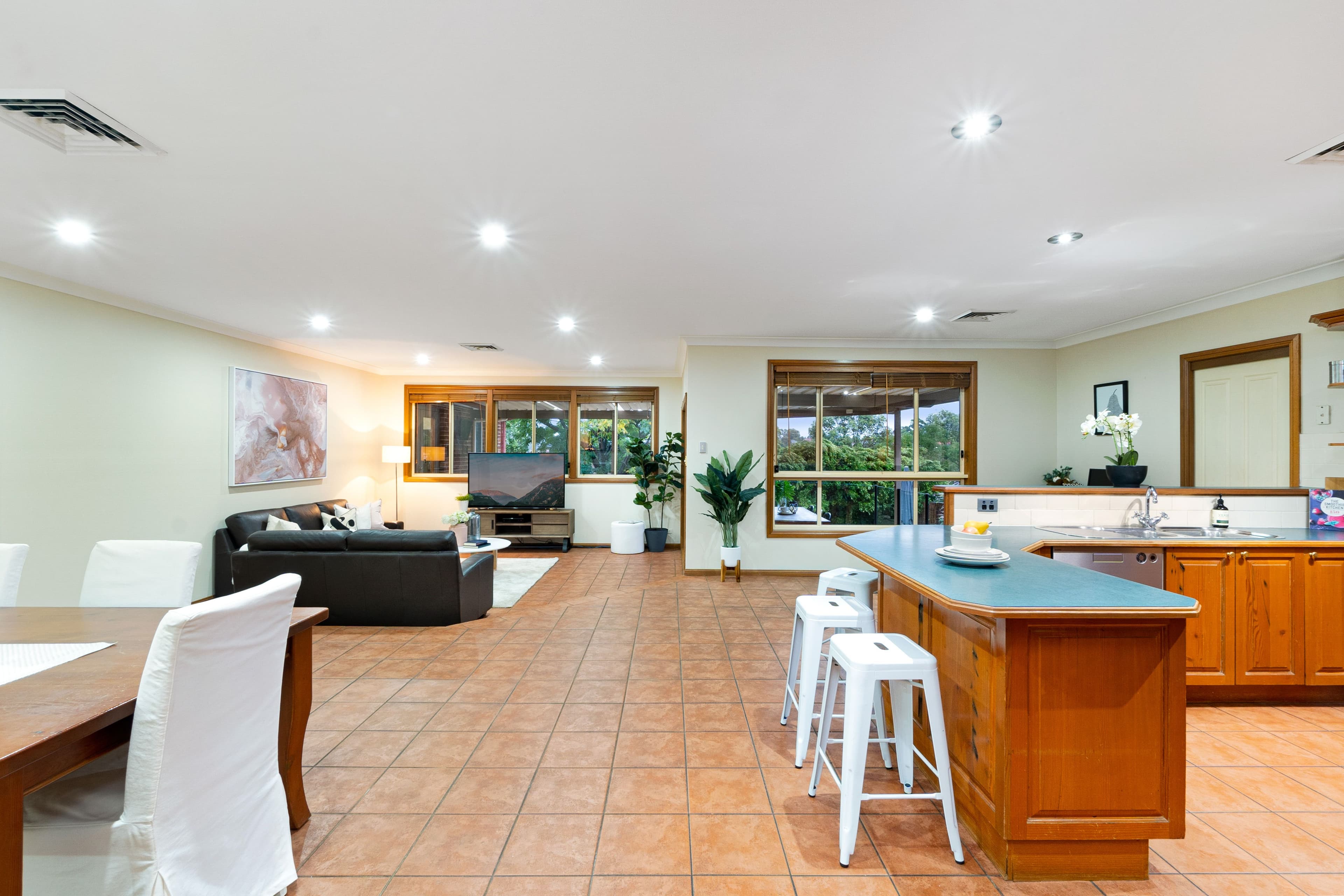 11 Coorumbene Court, Bella Vista NSW 2153, Bella Vista - Thumbnail 5