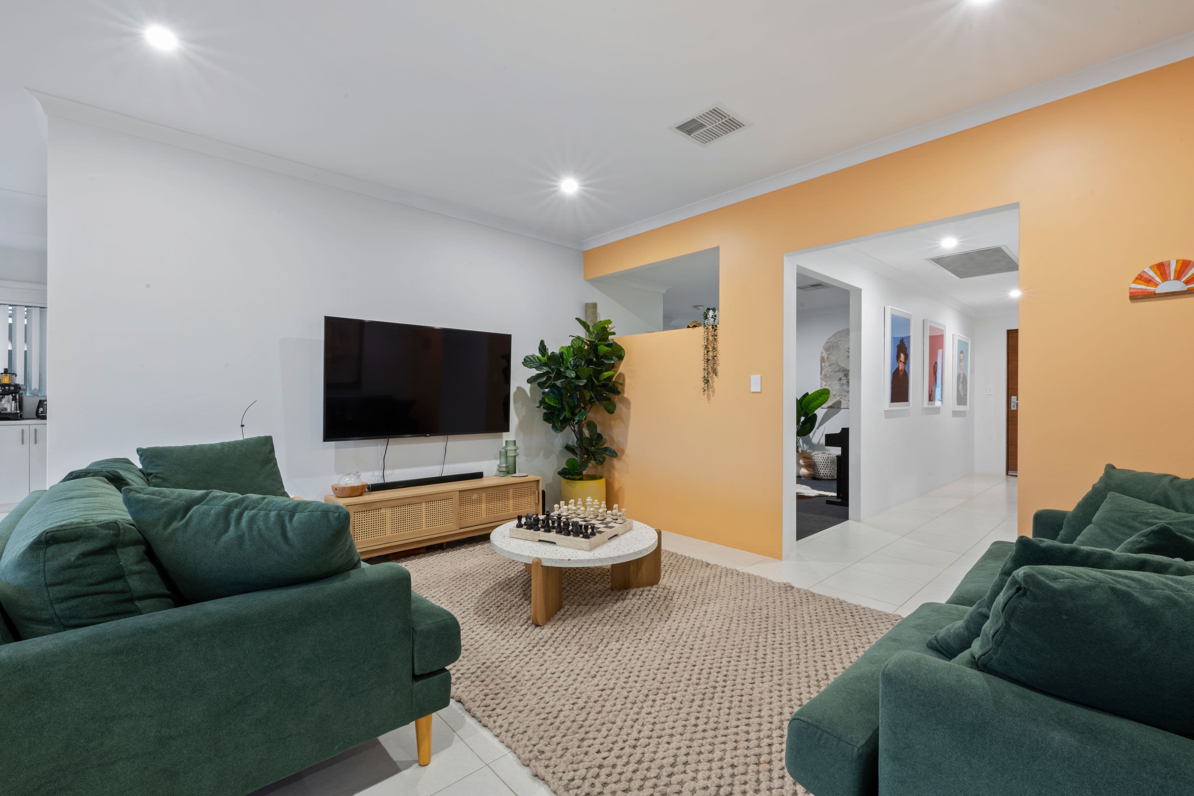 544/73 Lake Street, Caroline Springs - Thumbnail 4