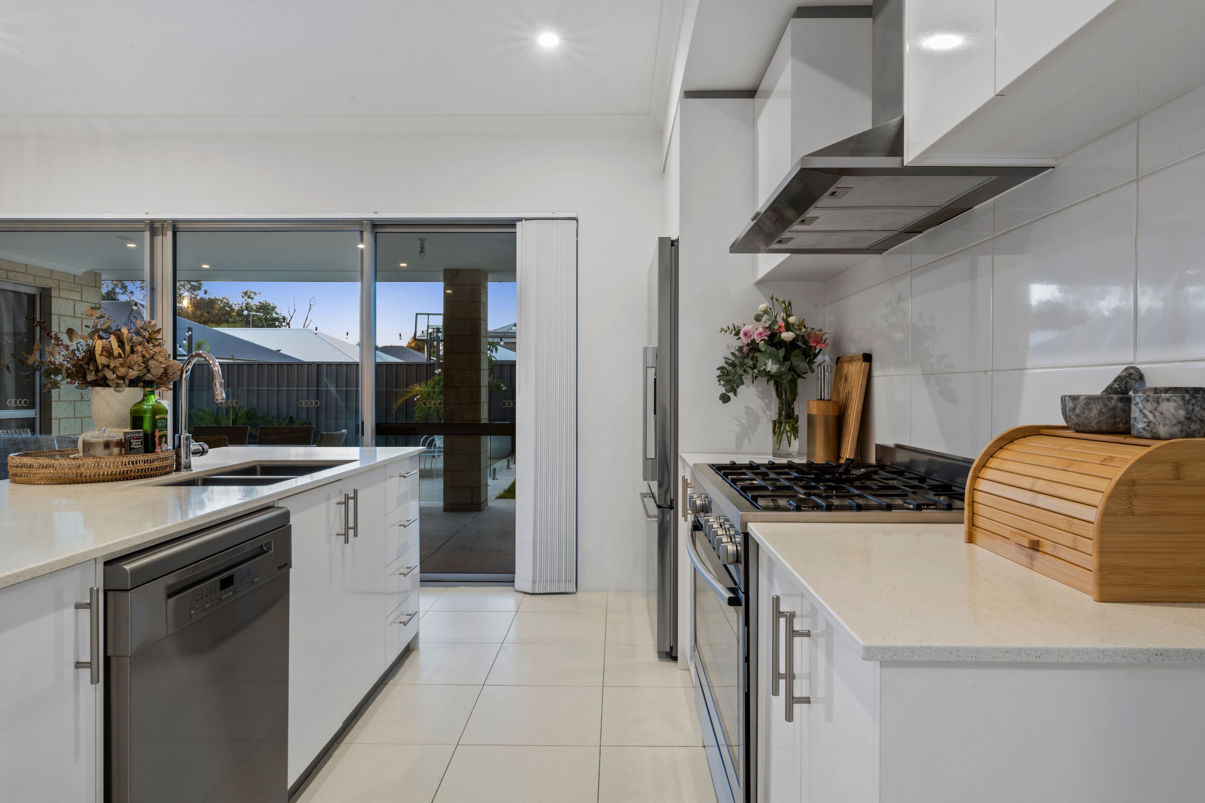 544/73 Lake Street, Caroline Springs - Thumbnail 6