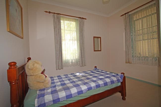 30 Osborne Street, BUNGENDORE NSW 2621, Bungendore - Thumbnail 5