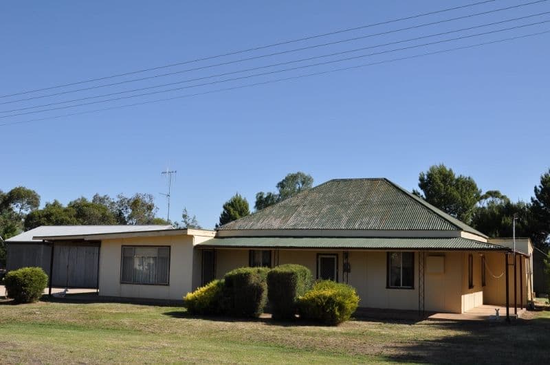 32 Murray Avenue, Armidale NSW 2350, Armidale - Image 1